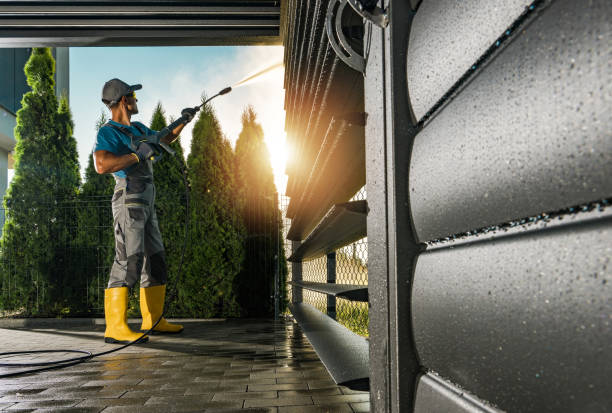 Best Deck and Patio Pressure Washing in Storm Lake, IA